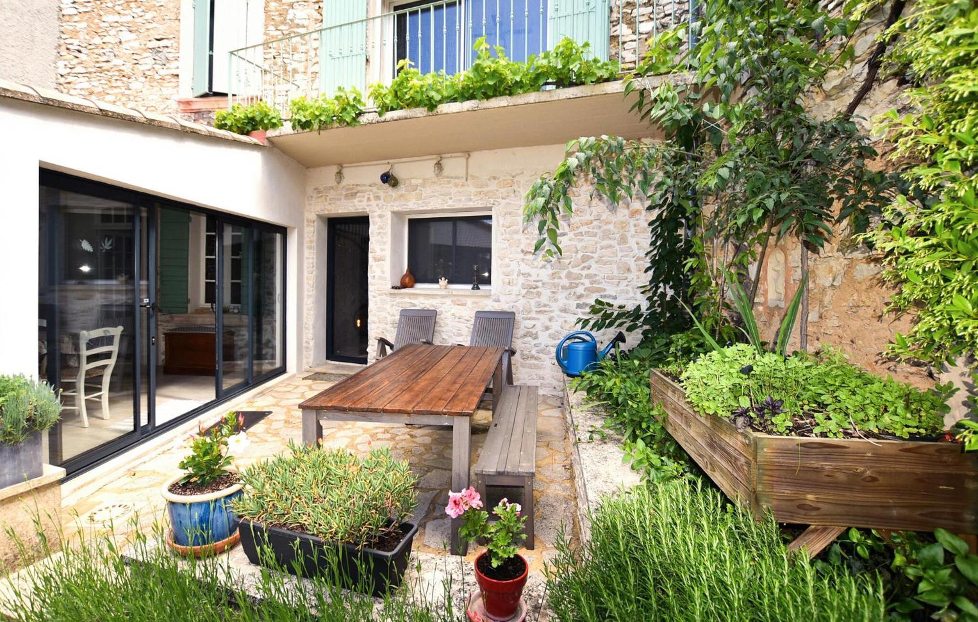 2 Bedroom Gorgeous Home In Villes-Sur-Auzon エクステリア 写真