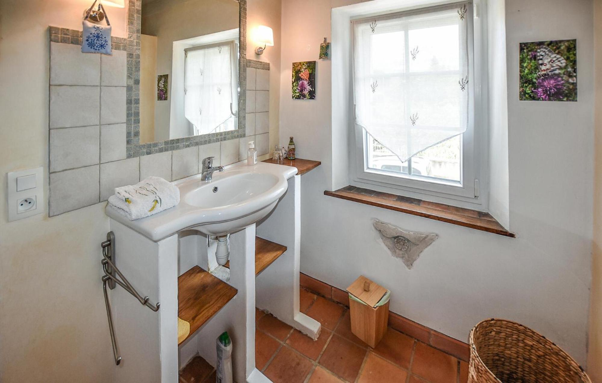2 Bedroom Gorgeous Home In Villes-Sur-Auzon エクステリア 写真
