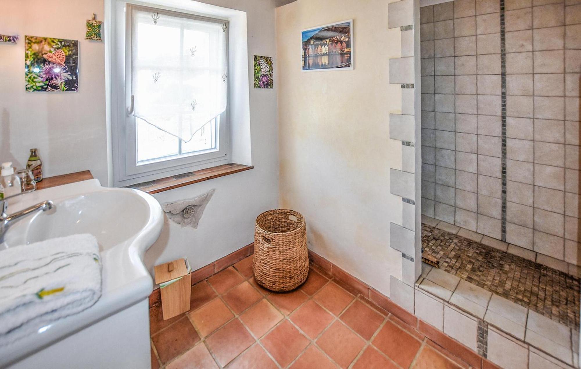 2 Bedroom Gorgeous Home In Villes-Sur-Auzon エクステリア 写真