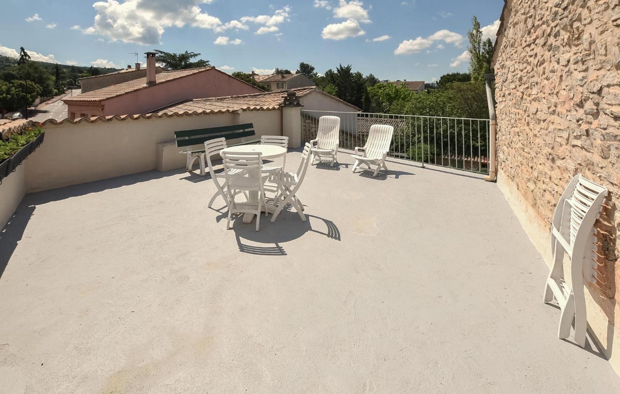 2 Bedroom Gorgeous Home In Villes-Sur-Auzon エクステリア 写真